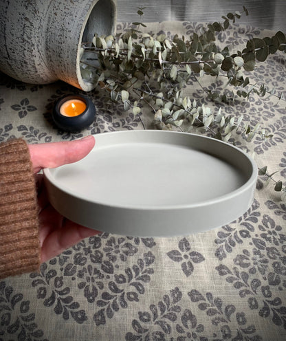 Round Concrete 6 Inch Tray