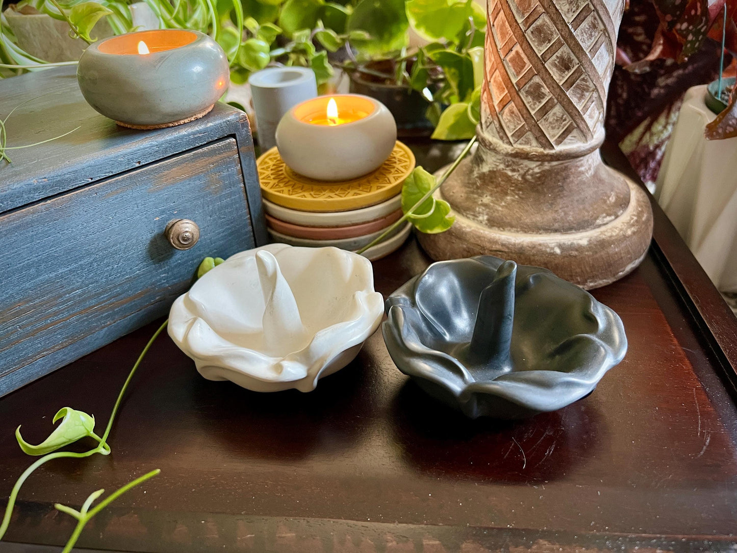 Concrete Flower Ring Dish