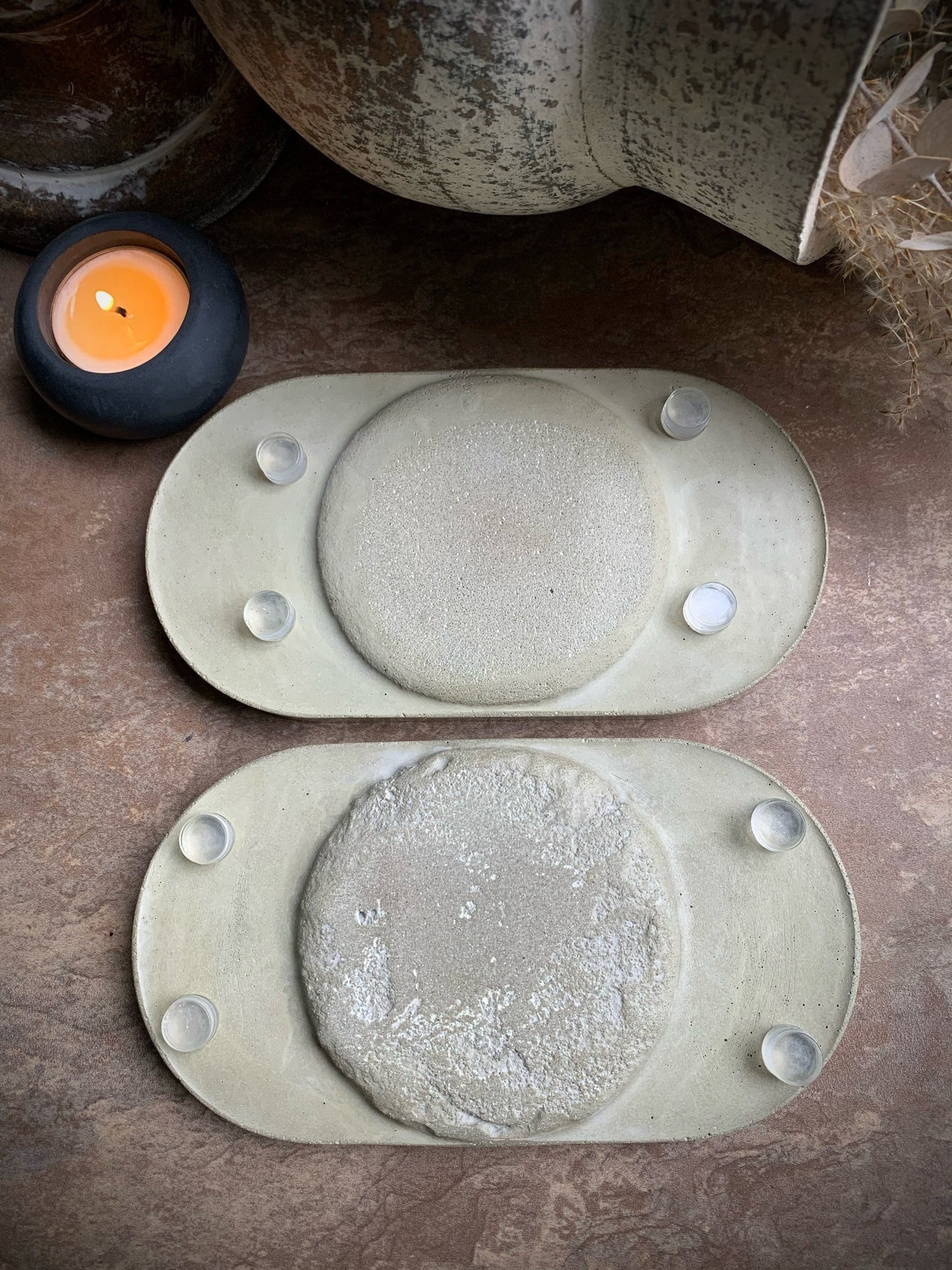 Textured Geometric Concrete Coaster in Concrete Oval Tray