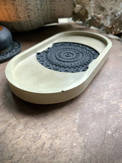 Textured Geometric Concrete Coaster in Concrete Oval Tray