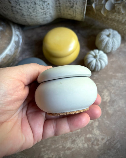 Concrete Tea Light Candle Holder with Lid and Unscented Beeswax and Soy Tealights