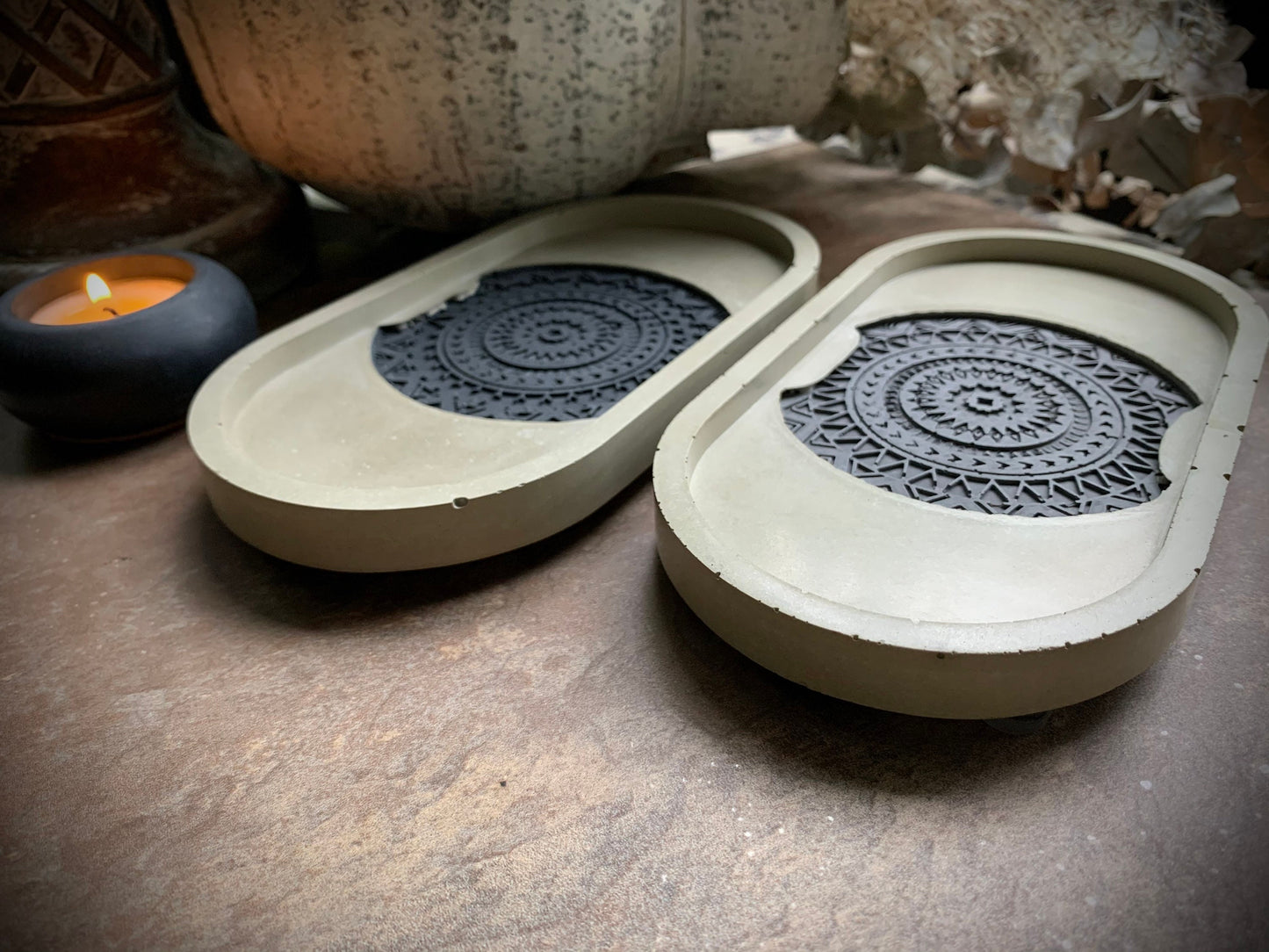 Textured Geometric Concrete Coaster in Concrete Oval Tray