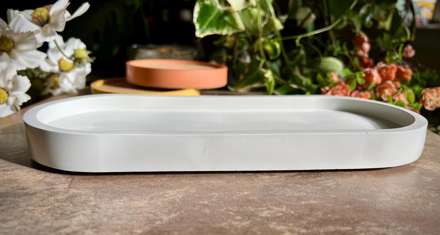 Concrete Oval 9 Inch Tray