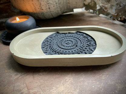 Textured Geometric Concrete Coaster in Concrete Oval Tray